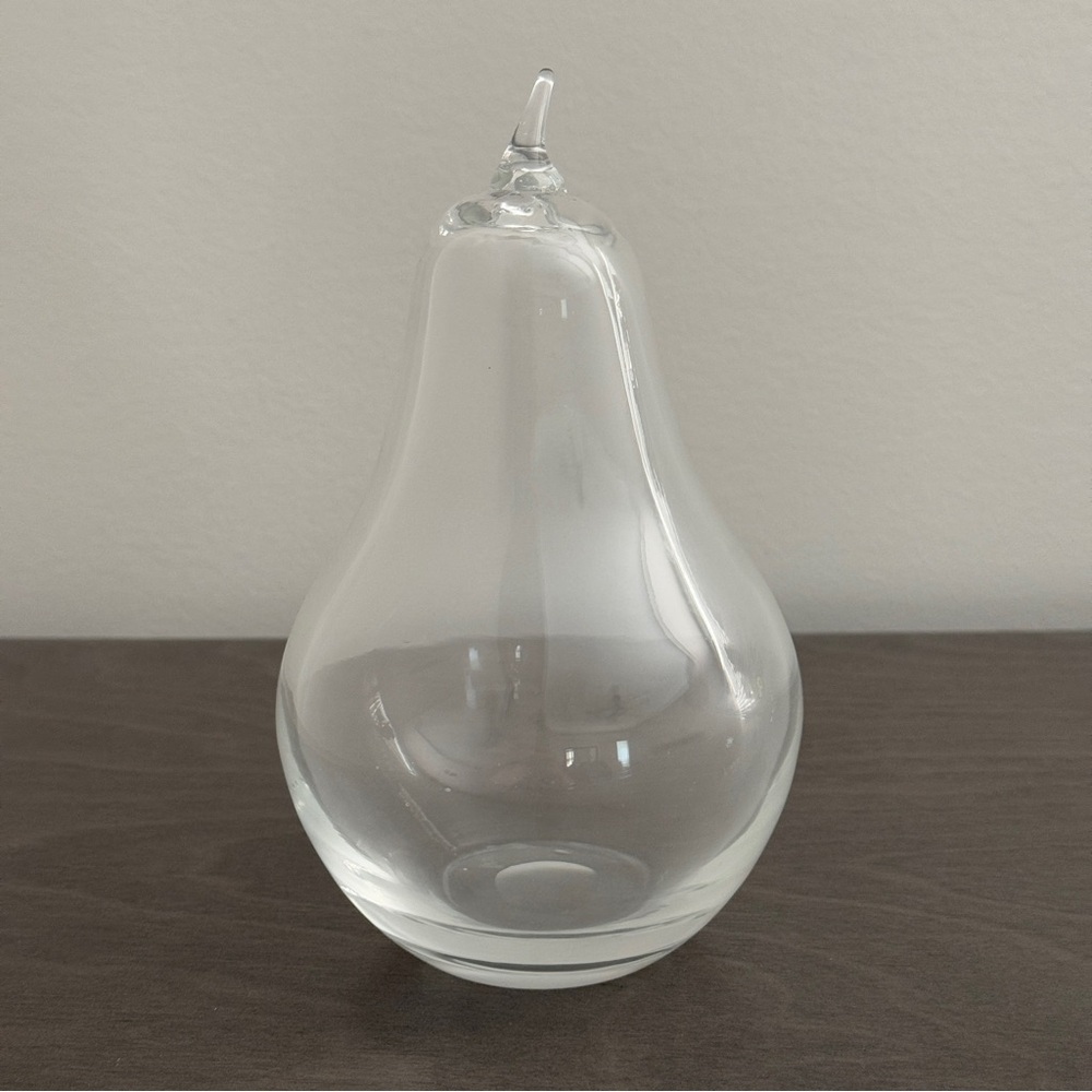 Art Glass Clear Pear Fruit Sculpture Figurine Paperweight Decor